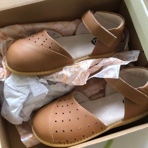 Brand new livie Luca tan leather shoes
